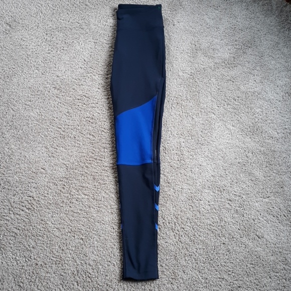 Workout pants - Picture 2 of 4